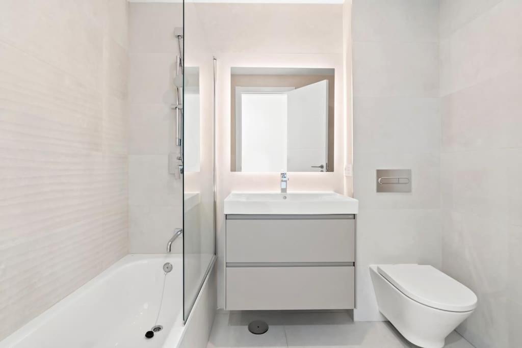 Luxury 2 Bedroom Apartment Walk To Beach Rdr423 Marbellac Extérieur photo