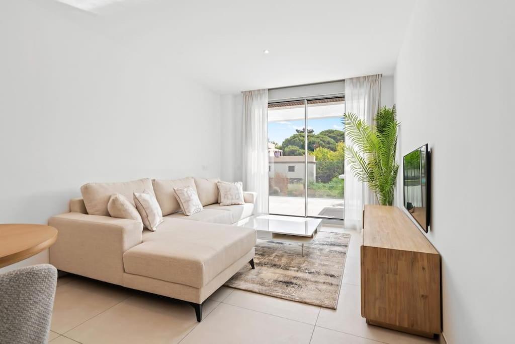 Luxury 2 Bedroom Apartment Walk To Beach Rdr423 Marbellac Extérieur photo